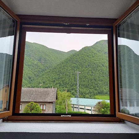 Vut Corea324 Caboalles de Abajo Extérieur photo